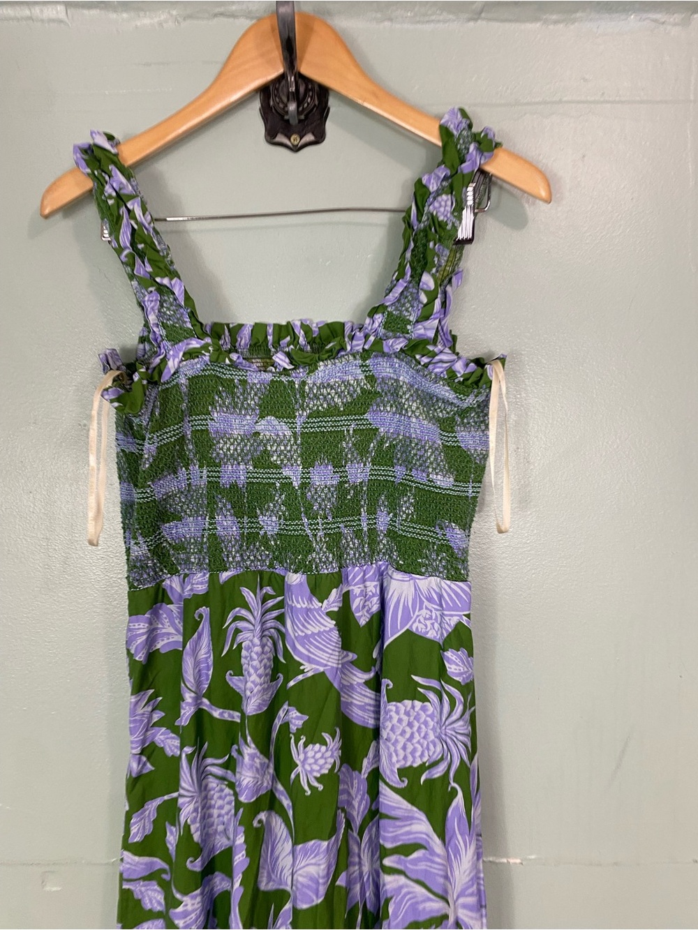 Farm Rio Tropical Swing Smocked Sleeveless Midi Dress Green Purple XL Pineapple - Picture 8 of 8